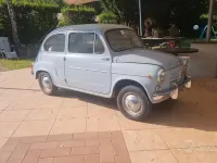 Usata Fiat 600 24 CV (17 kW) 1970 Blu Berlina