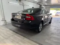 Usata Volvo S80 Momentum 175 CV (128 kW) 2009 Nero Berlina