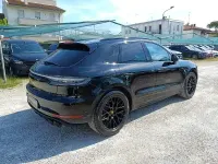 Usado Porsche Macan 381 CV (280 kW) 2021 Negro SUV