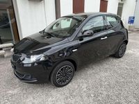 Usata Lancia Ypsilon Gold 69 CV (50 kW) 2021 Nero Utilitaria