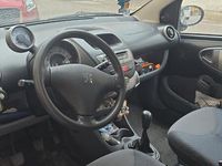 Occasion Peugeot 107 54 ch (39 kW) 2006 Gris Citadine