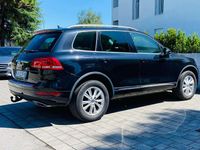 Usata VW Touareg 245 CV (180 kW) 2013 Nero SUV