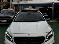 Usata Mercedes GLA200 Premium 136 CV (100 kW) 2016 Bianco SUV