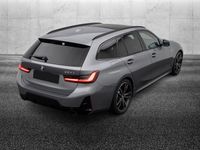 Usata BMW 330 M Sport 286 CV (210 kW) 2023 Grigio metallizzato Station wagon