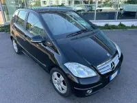 Usata Mercedes A160 Premium 95 CV (69 kW) 2011 Nero Utilitaria