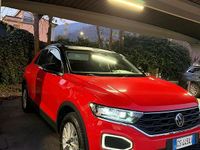 Usata VW T-Roc 150 CV (110 kW) 2022 Rosso SUV