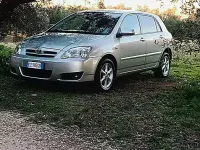 Usata Toyota Corolla 90 CV (66 kW) 2005 Grigio Berlina