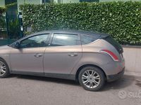 Usata Lancia Delta 120 CV (88 kW) 2012 Utilitaria