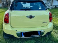 Usata Mini Cooper D Countryman 111 CV (81 kW) 2012 Giallo SUV
