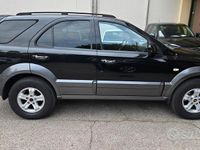 Usata Kia Sorento Active 140 CV (102 kW) 2005 Grigio SUV