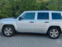 Usata Jeep Patriot 140 CV (102 kW) 2008 Grigio SUV