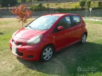 Usata Toyota Aygo 68 CV (50 kW) 2009 Rosso Utilitaria