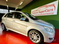 Usata Mercedes B180 Premium 109 CV (80 kW) 2010 Grigio Monovolume
