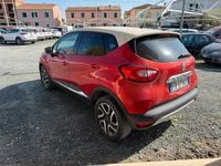 Usata Renault Captur 90 CV (66 kW) 2016 Rosso SUV