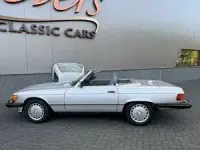 Usata Mercedes 560 230 CV (169 kW) 1987 Argento Cabrio