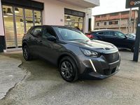 Usata Peugeot 2008 100 CV (73 kW) 2022 Grigio SUV