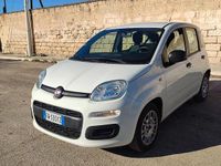 Usata Fiat Panda Lounge 69 CV (50 kW) 2019 Bianco Utilitaria