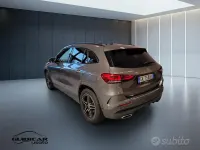 Usata Mercedes GLA200 Premium 150 CV (110 kW) 2022 Grigio SUV