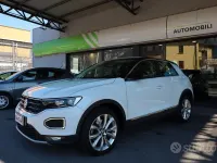 Usata VW T-Roc Advance 150 CV (110 kW) 2018 Bianco SUV