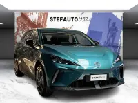 Nuova MG MG4 EV 2026 Ealing green Utilitaria