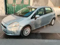 Usata Fiat Grande Punto 75 CV (55 kW) 2006 Blu Utilitaria