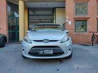 Second-hand Ford Fiesta 60 CP (44 kW) 2010 Argintiu Hatchback