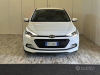 Usata Hyundai i20 Active 90 CV (66 kW) 2016 Bianco Berlina