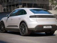 Nuova Porsche Macan 264 kW (360 CV) 2026 Grigio ghiaccio neo SUV