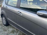 Usata Mercedes A180 Classic 109 CV (80 kW) 2006 Argento Monovolume