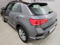 Usata VW T-Roc Style 116 CV (85 kW) 2019 Grigio SUV