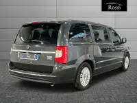 Usata Lancia Voyager Platinum 163 CV (119 kW) 2012 Monovolume