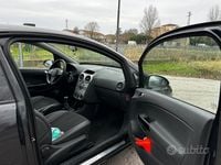 Usata Opel Corsa Cosmo 75 CV (55 kW) 2012 Berlina