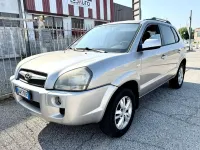 Usata Hyundai Tucson Active 141 CV (103 kW) 2009 Argento SUV