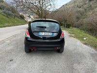 Usata Lancia Ypsilon 69 CV (50 kW) 2012 Nero Utilitaria