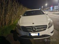 Usata Mercedes A180 122 CV (89 kW) 2013 Bianco Berlina