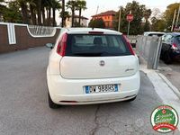 Usata Fiat Grande Punto Dynamic 90 CV (66 kW) 2009 Bianco Utilitaria