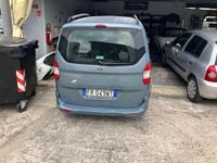 Usata Ford Tourneo Courier 101 CV (74 kW) 2017 Blu/azzurro Monovolume