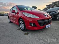 Usata Peugeot 207 70 CV (51 kW) 2013 Rosso Berlina