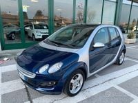 Usata Smart ForFour Passion 95 CV (69 kW) 2005 Blu Utilitaria