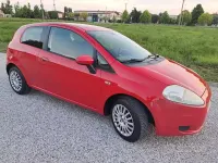 Usata Fiat Grande Punto 77 CV (56 kW) 2009 Rosso Utilitaria