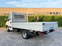 Usata Iveco Daily 125 CV (91 kW) 2004 Bianco
