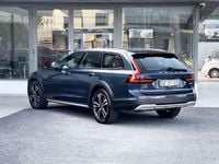 Usata Volvo V90 CC 250 CV (183 kW) 2021 Blu Station wagon