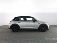 Usata Mini Cooper Classic 136 CV (100 kW) 2023 Argento Utilitaria