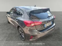 Usata Ford Focus ST-Line X 155 CV (114 kW) 2021 Grigio Berlina