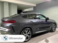 Usata BMW X6 M Sport 340 CV (250 kW) 2021 Artik grau metallizzato SUV