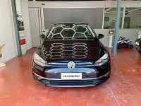 Usata VW Golf VII Business 131 CV (96 kW) 2019 Blu Berlina