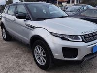 Usata Land Rover Range Rover evoque Dynamic 150 CV (110 kW) 2018 Grigio chiaro SUV