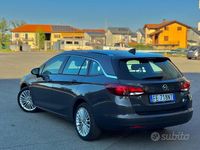 Usata Opel Astra Business 136 CV (100 kW) 2016 Grigio Station wagon