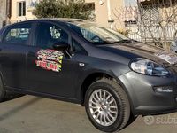Usata Fiat Punto 77 CV (56 kW) 2018 Grigio Utilitaria