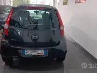 Usata Opel Agila Enjoy 94 CV (69 kW) 2011 Nero Utilitaria